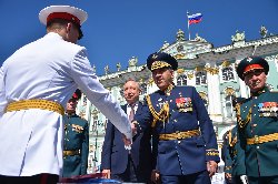 На Дворцовой площади в Петербурге состоялся единый выпуск довузовских организаций Минобороны России