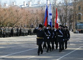 Высшему военно-морскому инженерному училищу – 75 лет